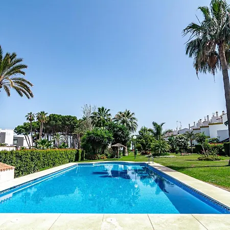 Pg9 - Andalucian 3-story Townhouse Near Holiday home *